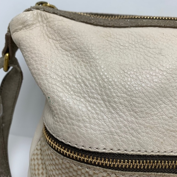 FOSSIL Ivory Cream Genuine Pebble Leather Crossbody Shoulder Bag Metallic Tote - Picture 5 of 16